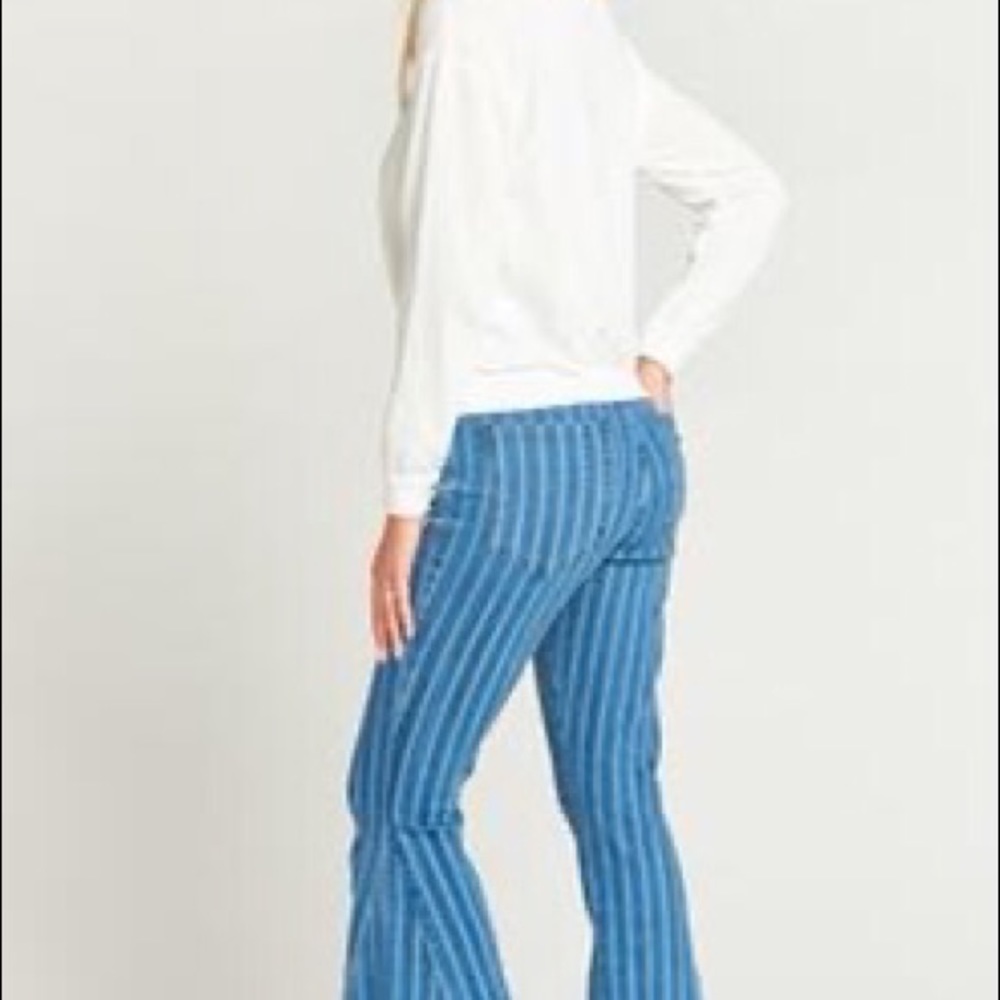 SMYM Berkeley Bells in Fountain Stripe - Picture 3 of 8